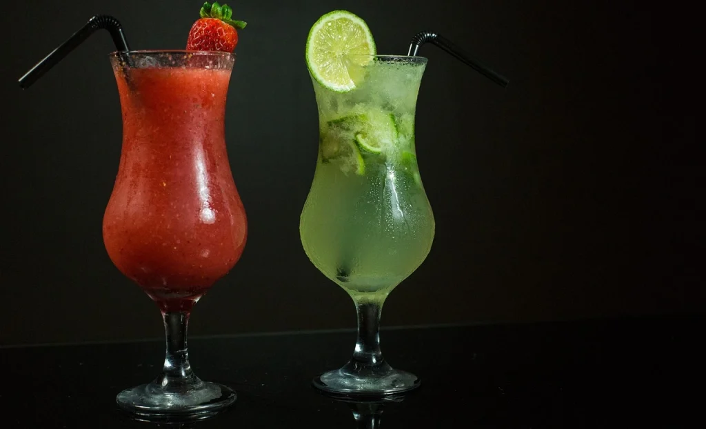 5 Refreshing Fruit Juice Recipes to Beat Dehydration and Boost Nutrition